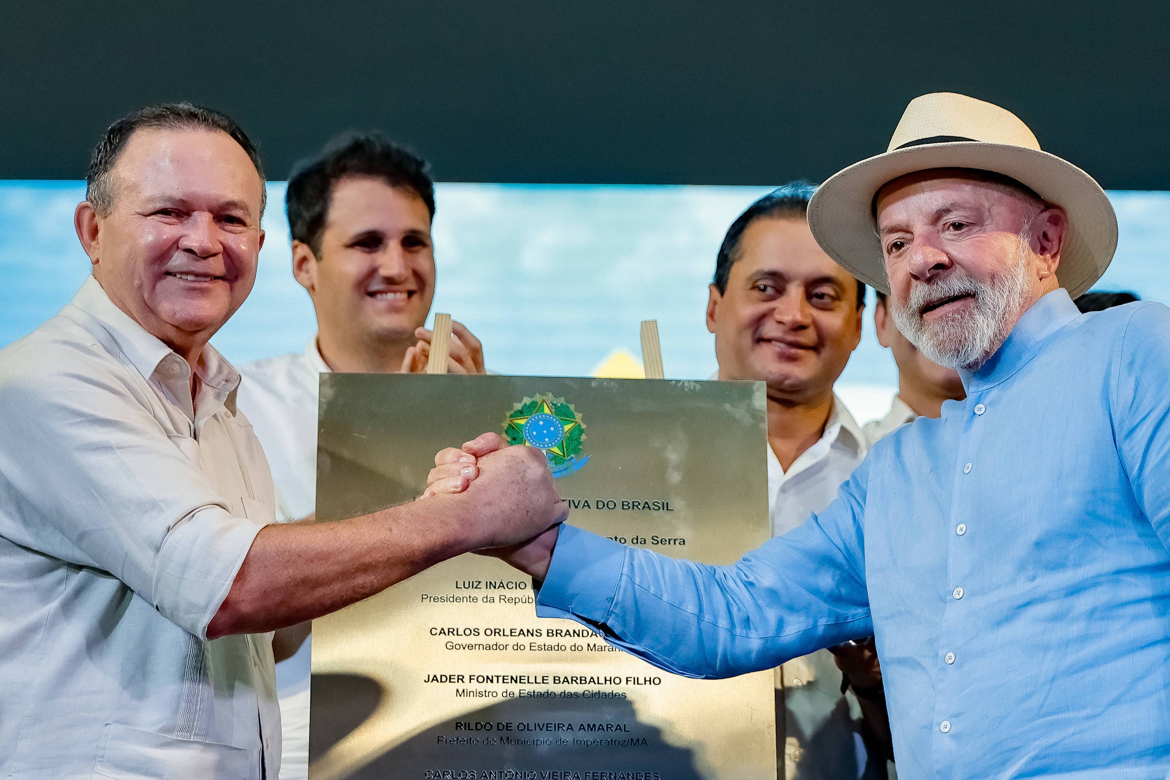 Maranhão: Sucessão Governamental em Xeque Revela o Emaranhado da Política de Poder no Brasil