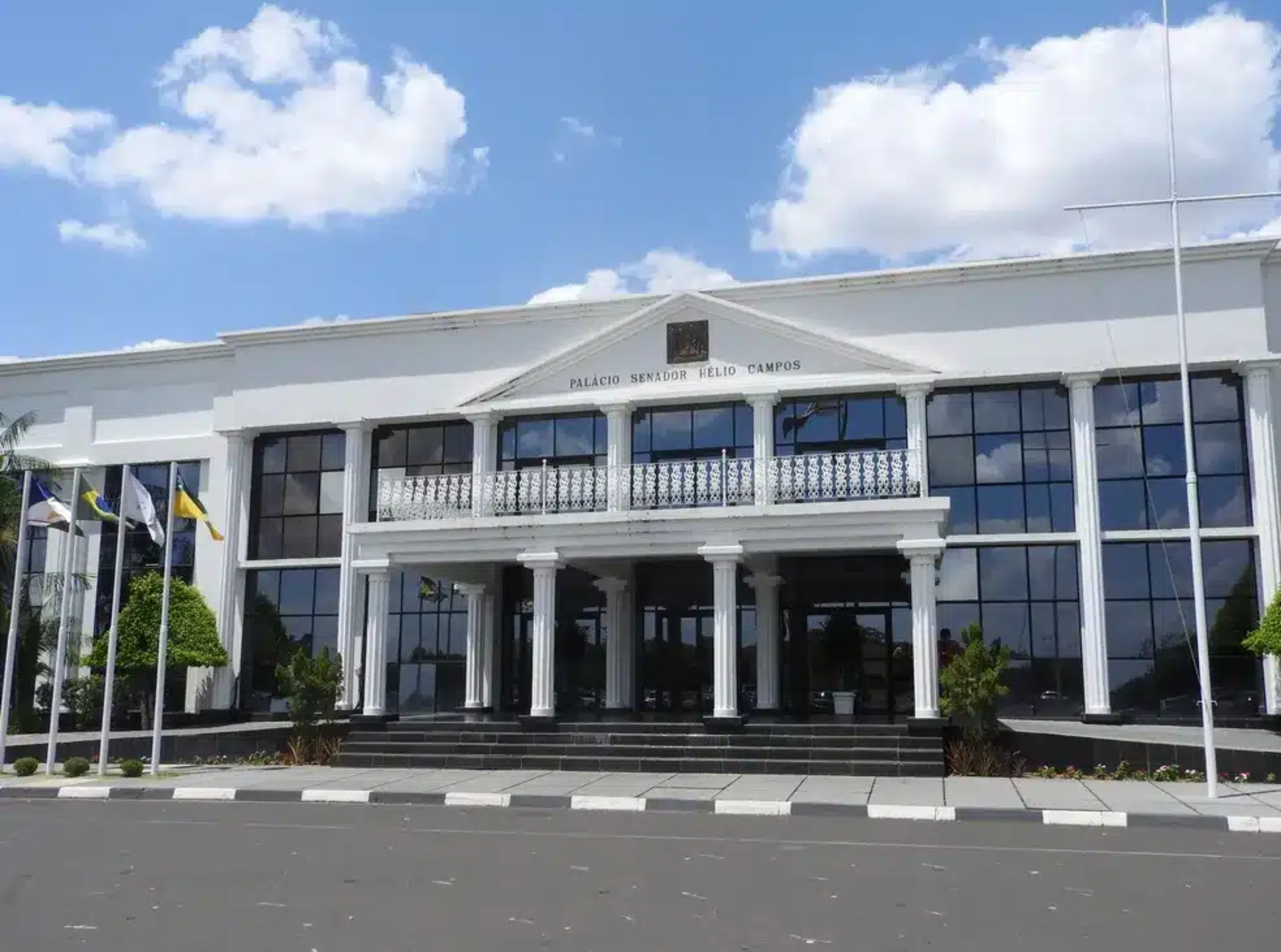 Reconfiguração Estratégica: As Primeiras Mudanças de Edilson Damião no Secretariado de Roraima e Seu Verdadeiro Impacto