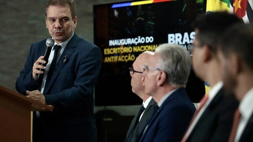 Soberania em Xeque: Como Sanções dos EUA e a Nova Estratégia Brasileira Redefinem o Combate ao Crime Organizado