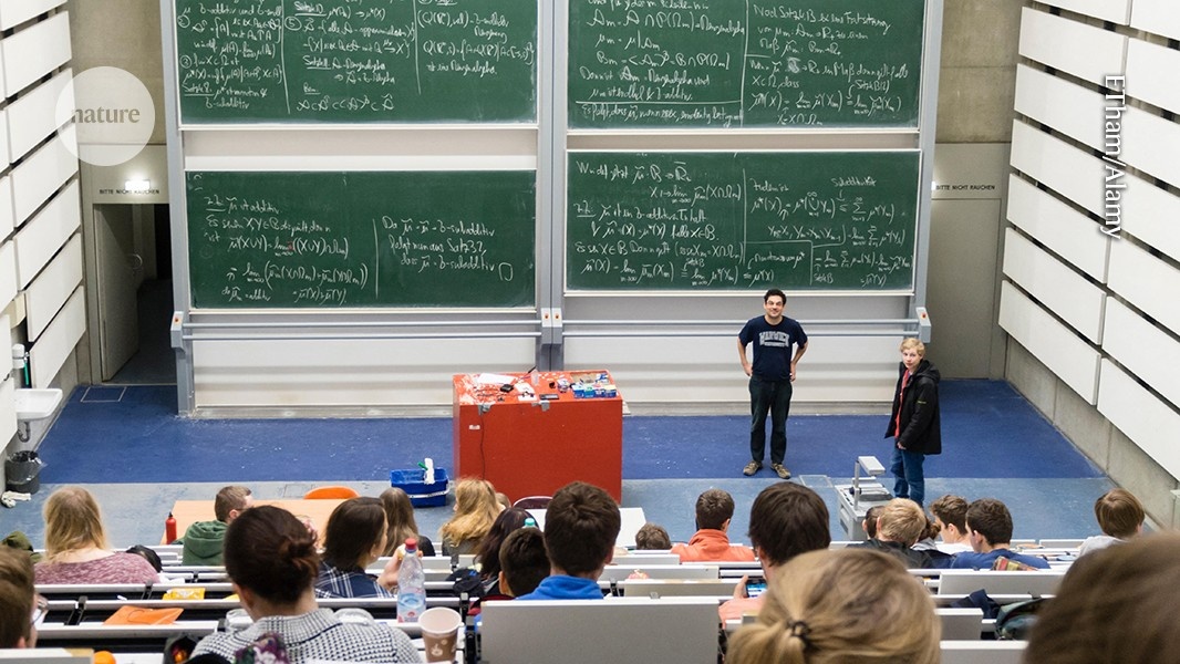 A Inflação das Notas Atinge a Pós-Graduação e Desafia a Qualidade Acadêmica Global