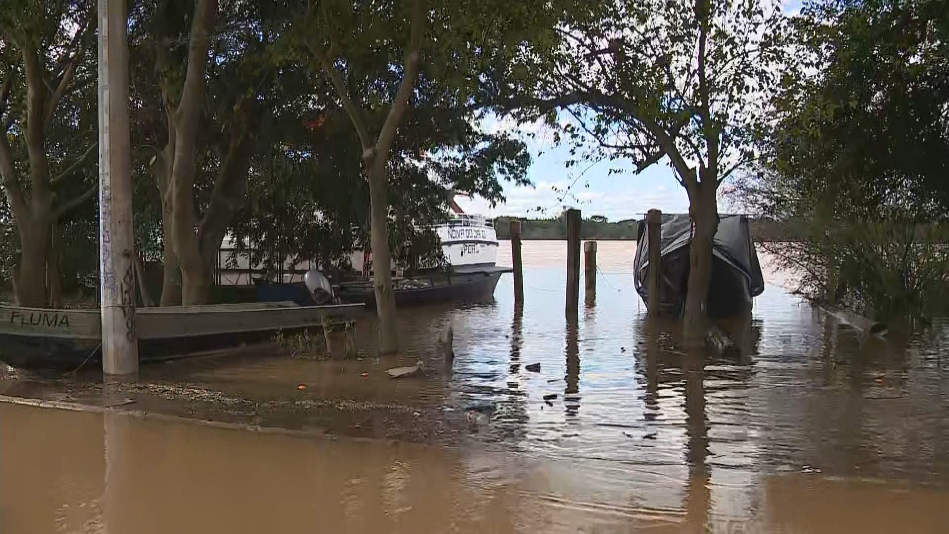 Guaíba Supera Cota de Alerta: Porto Alegre em Estado de Atenção Contínua Frente à Crise Climática