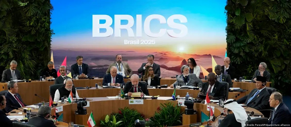 BRICS em Crise de Coesão: Conflito no Oriente Médio Exacerba Divisões Internas e Desafia Visão Multipolar