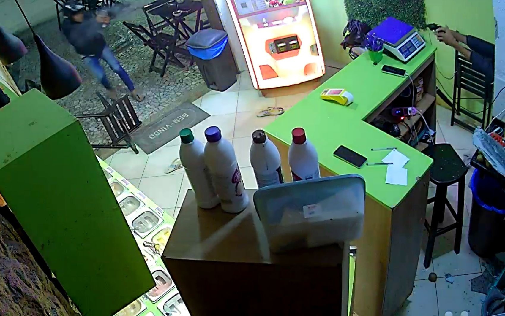 Homicídio em Loja de Açaí em Porto da Folha: A Crise da Segurança no Interior Sergipano
