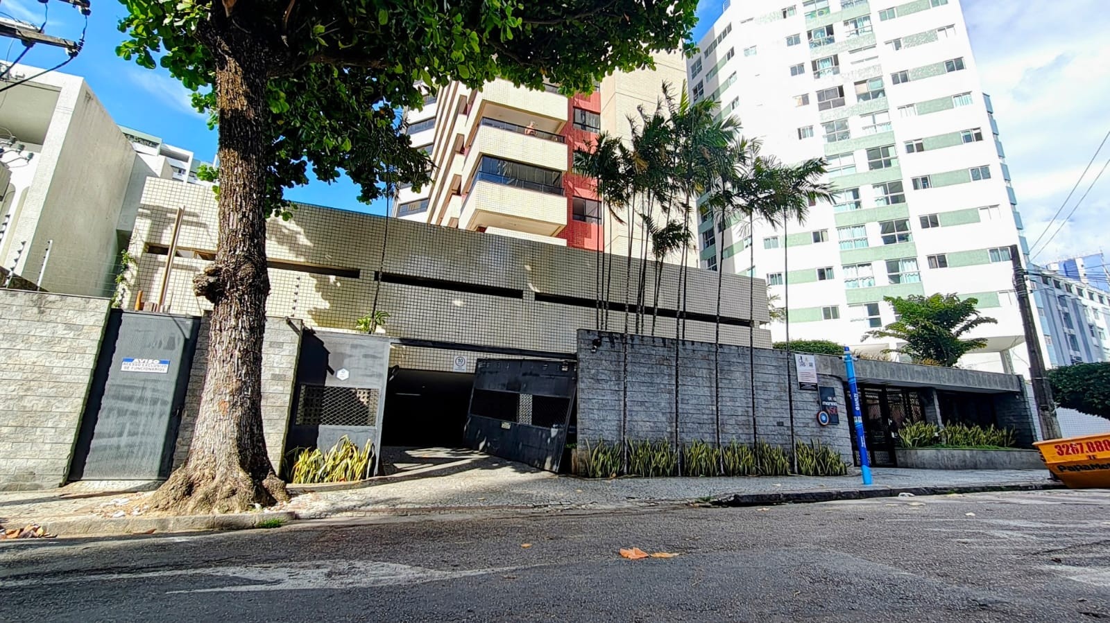 Ataque em Condomínio no Recife: Fraturas na Segurança Urbana e a Crise da Proteção Contra a Violência de Gênero