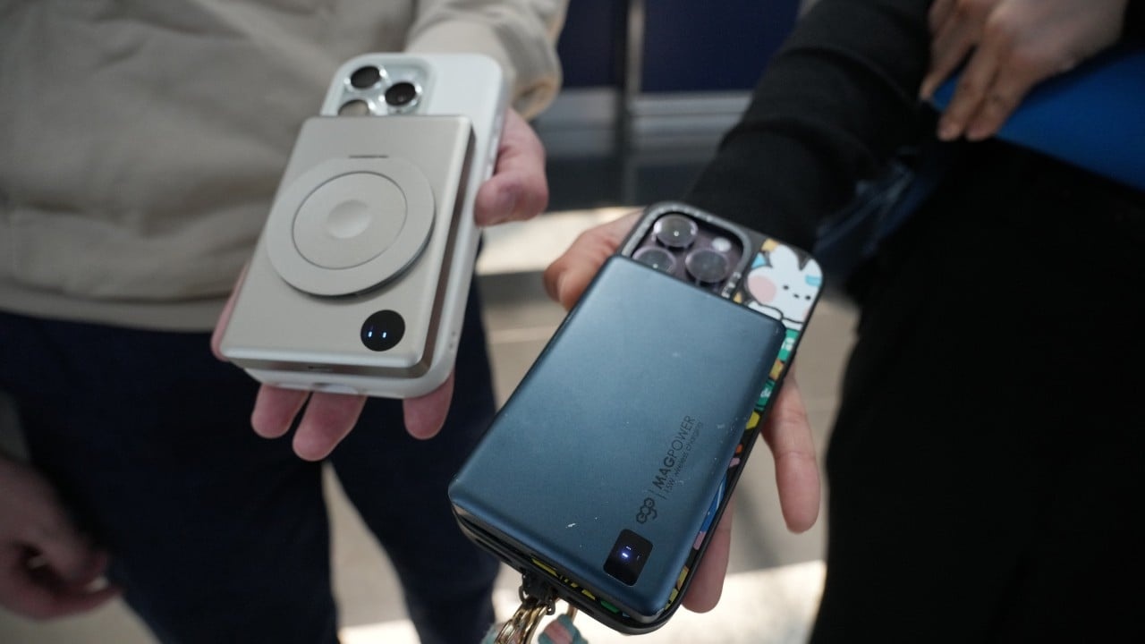 Segurança Aérea Global: Novas Regras para Power Banks Transformam a Experiência do Viajante