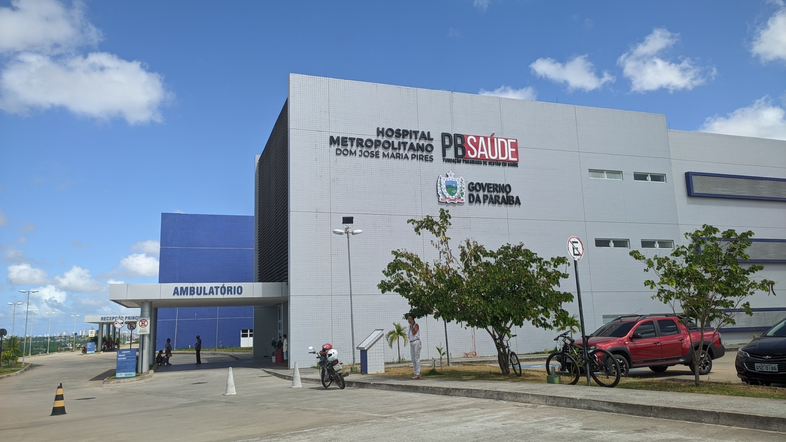 Crise nos Laudos do Hospital Metropolitano: O Fim de um Contrato e o Alerta para a Saúde Regional