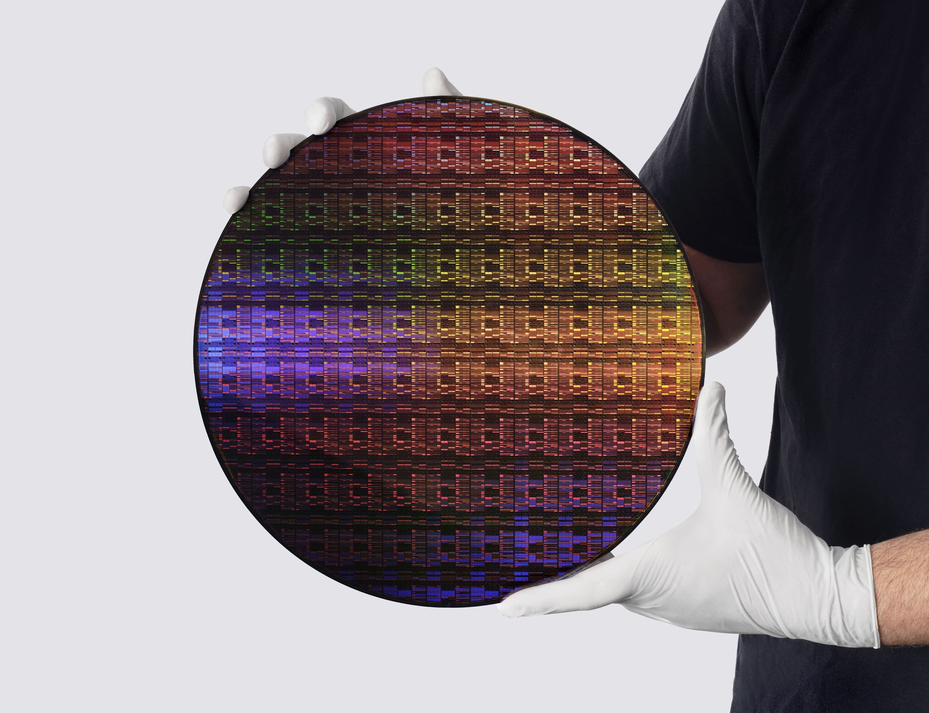 A Era do Sub-Nanômetro: Como o Novo Chip da IBM Redefine o Cenário Tecnológico Global e a Economia Digital