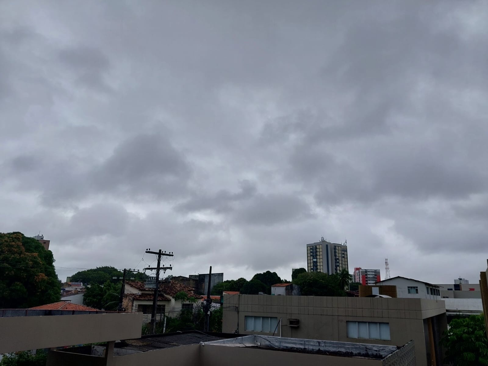 Alerta de Chuvas em Alagoas: Análise do Impacto Regional e Estratégias de Preparação