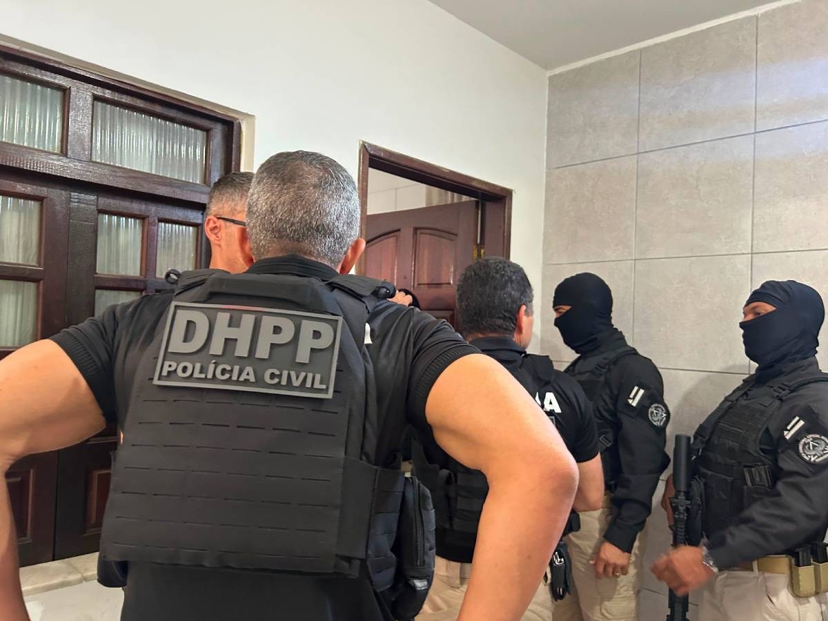 Prisão em Salvador: Desvendando a Crise de Confiança nas Forças de Segurança