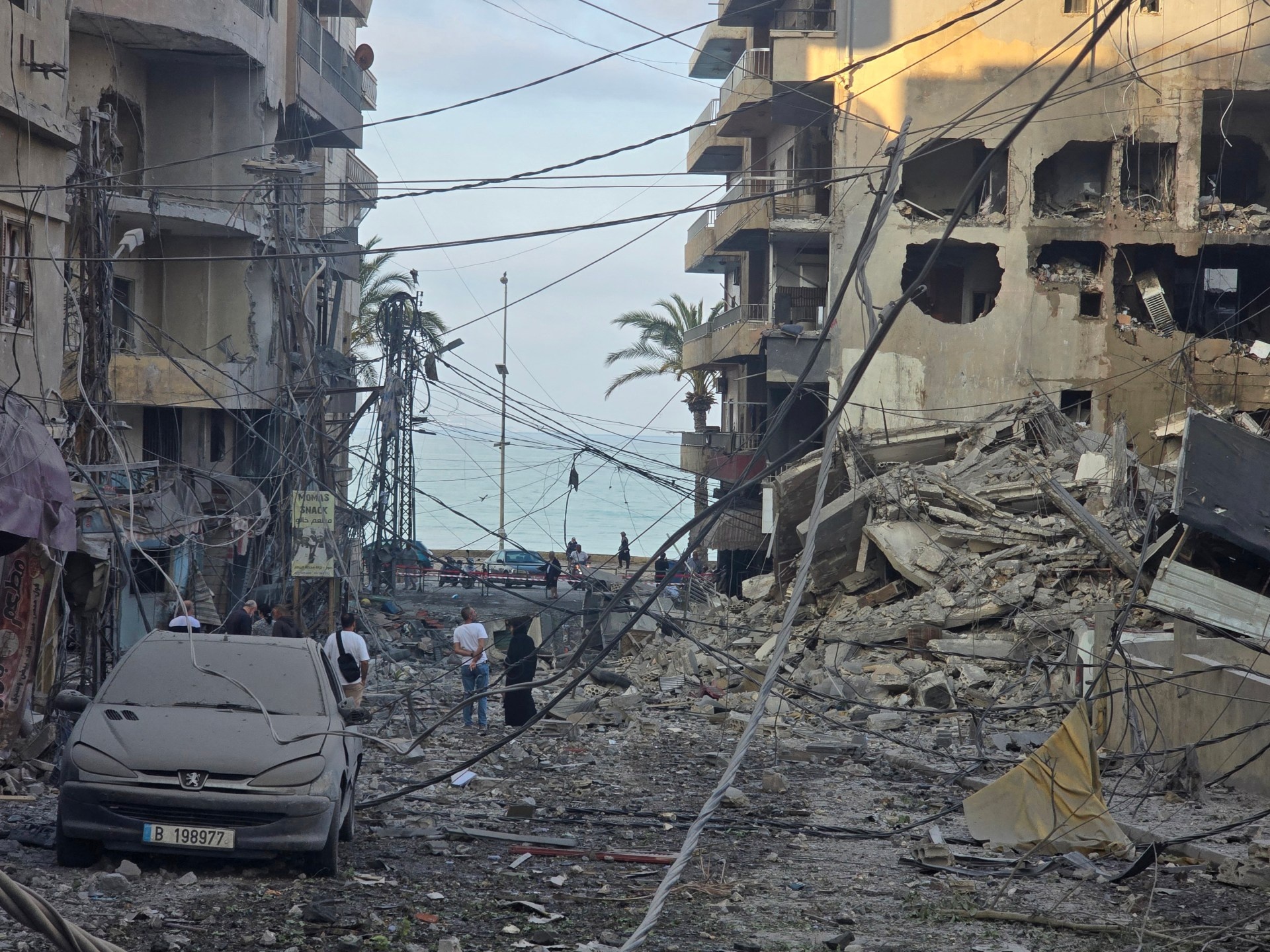 Ataques Israelenses no Líbano Persistem: Cessar-Fogo Ignorado, Crise Humanitária Aumenta