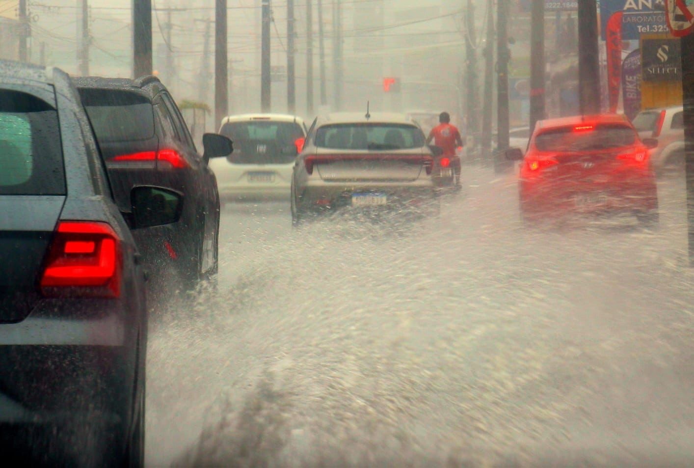 Chuvas Intensas em João Pessoa: Um Sinal de Alerta para a Resiliência Urbana na Capital Paraibana