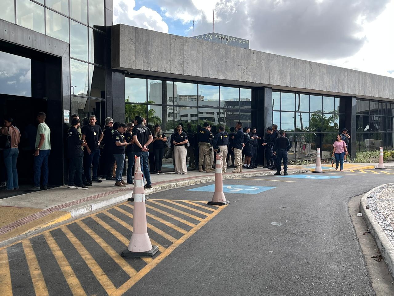 Julgamento Hercos Adiado: O Que o Retardo Revela Sobre a Celeridade da Justiça Sergipana