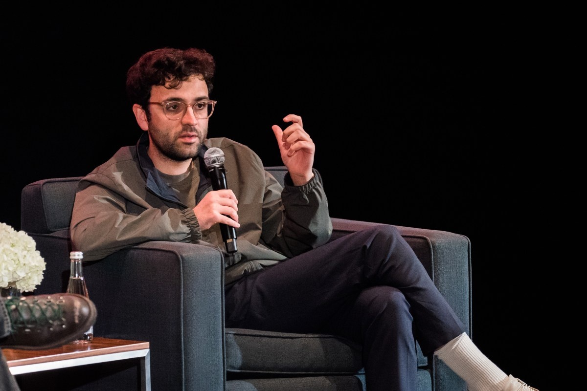 Acusações Criminais Contra Kalshi Elevam Conflito Regulatório dos Mercados de Previsão