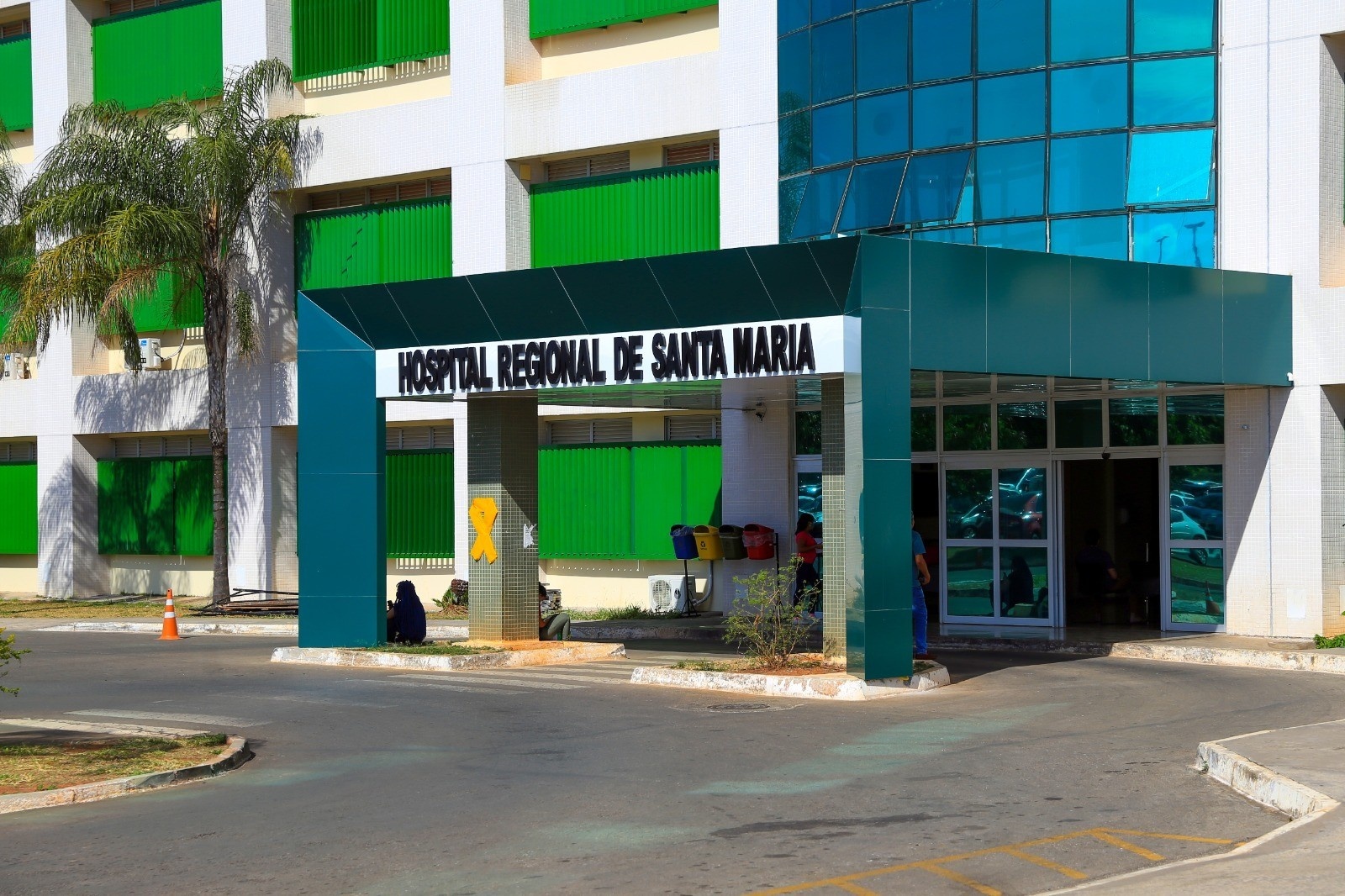 Incidente no Hospital Regional de Santa Maria: O Alerta Silencioso do Café Suspeito e a Segurança Institucional