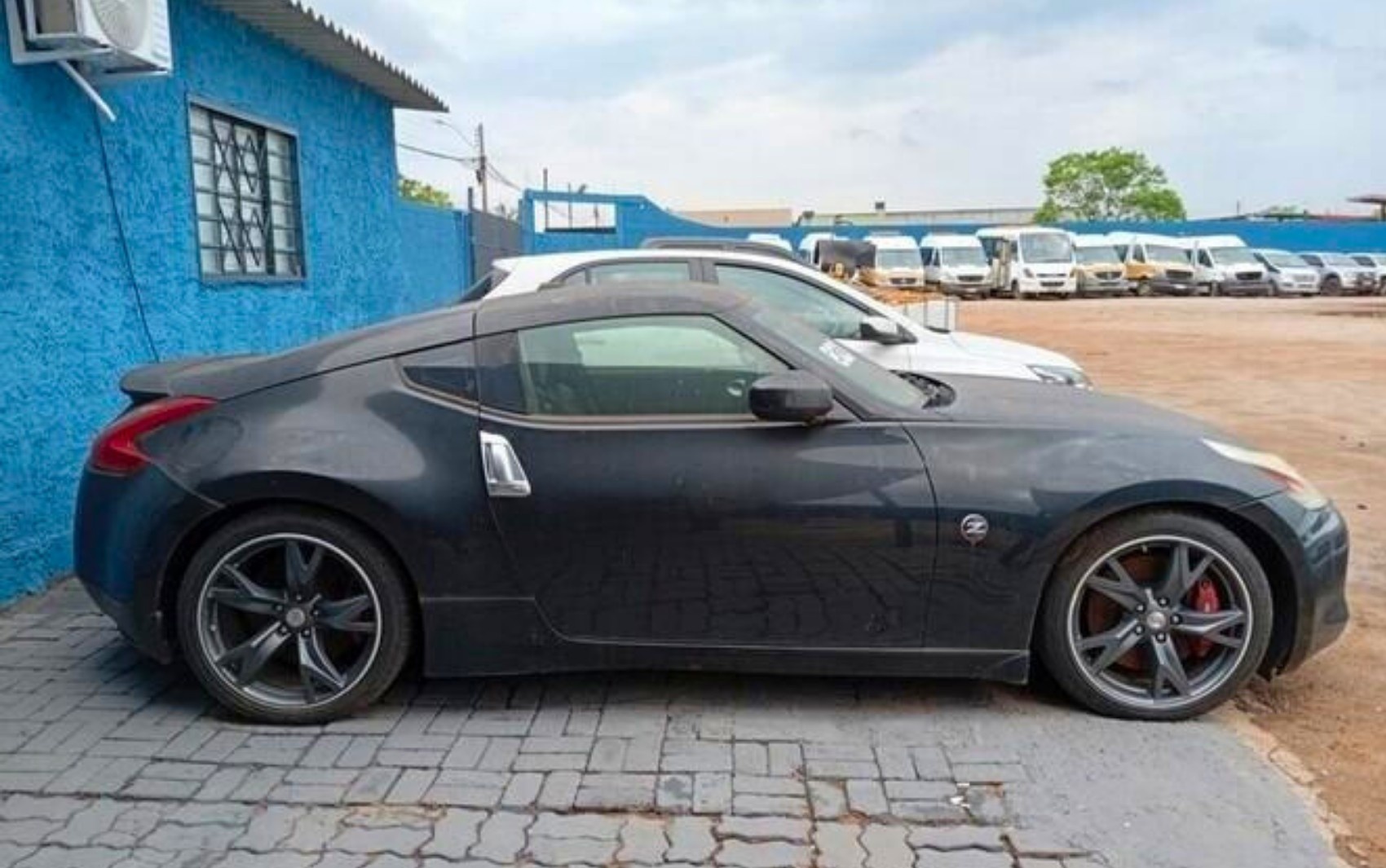 Leilão de Veículos do TJGO: Análise da Oportunidade e Seus Reflexos na Economia Local