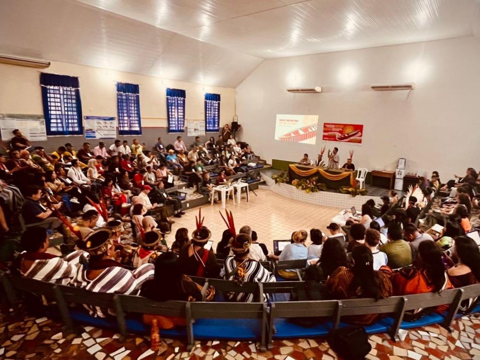 Cúpula Indígena no Acre Desvenda Crise Socioambiental Transfronteiriça e Projeta Estratégias de Defesa