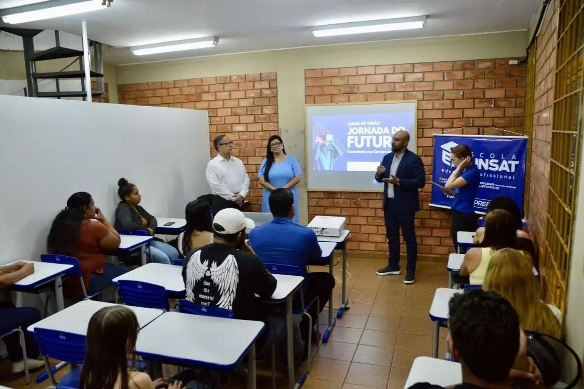 Qualificação Profissional em Campo Grande: Análise da Convocação de Instrutores e Seu Impacto no Futuro da Força de Trabalho Regional