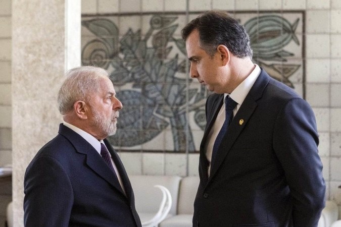 Tensão no Palácio: A Fragilidade dos Acordos Políticos e Seus Efeitos na Estabilidade Nacional