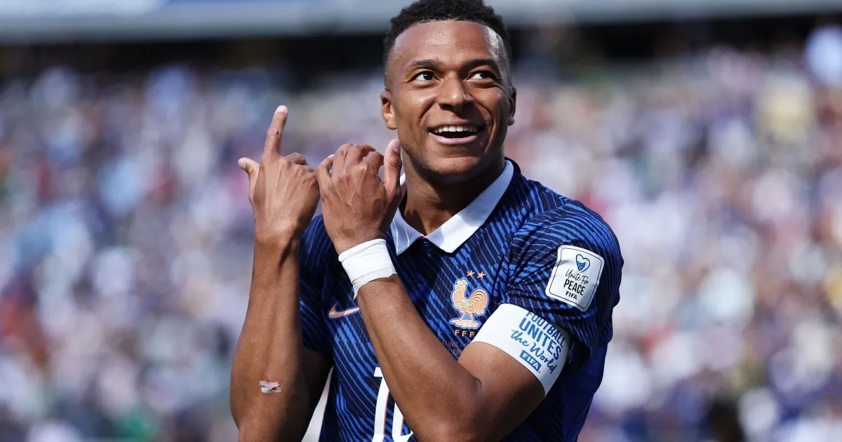 Mbappé Reconfigura a História das Copas: Uma Análise do Novo Paradigma Goleador