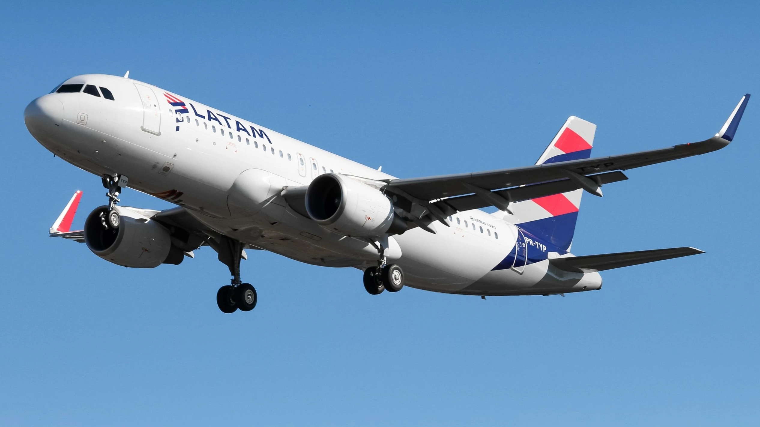Transporte Aéreo Latino-Americano: O Crescimento Doméstico e Seus Efeitos na Dinâmica de Negócios