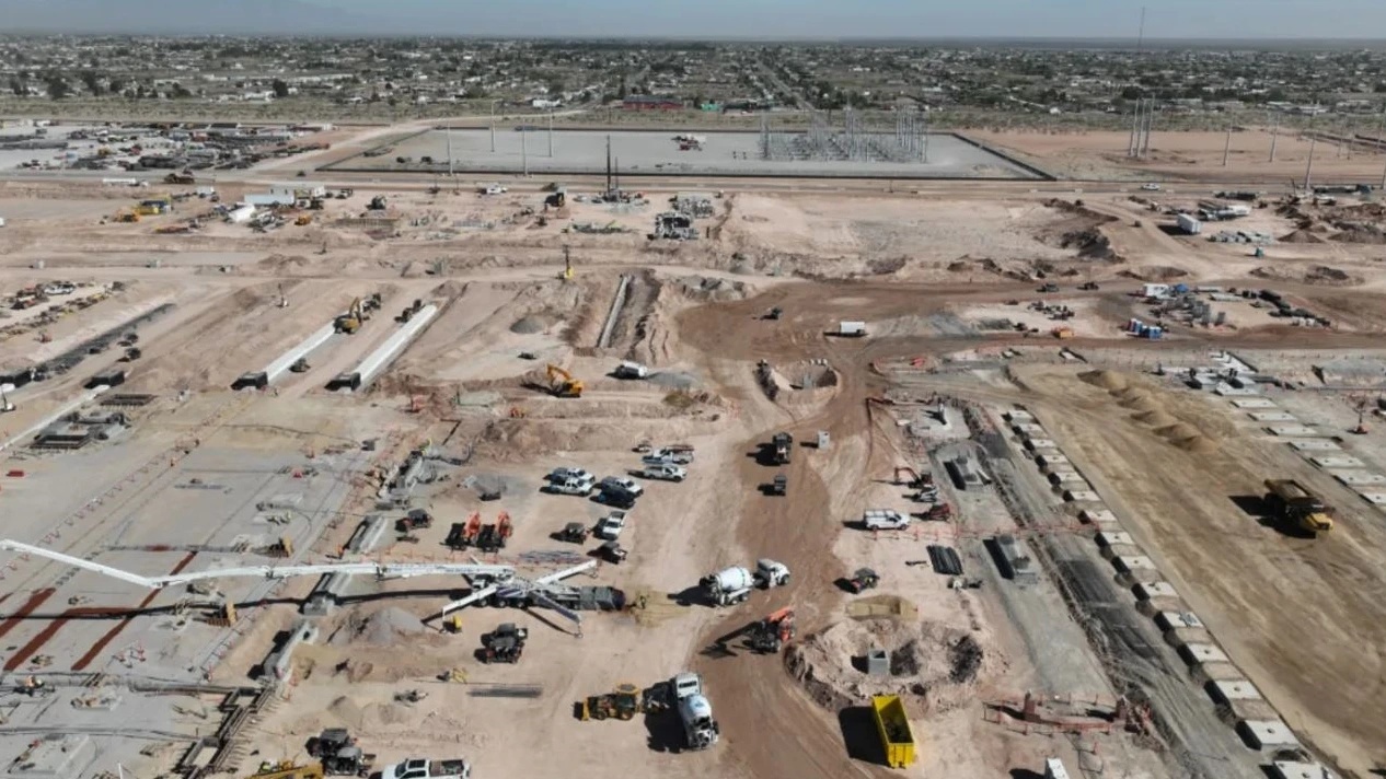 Meta Dobra a Aposta em IA: US$10 Bilhões Moldam Futuro Tecnológico e Disputa de Poder