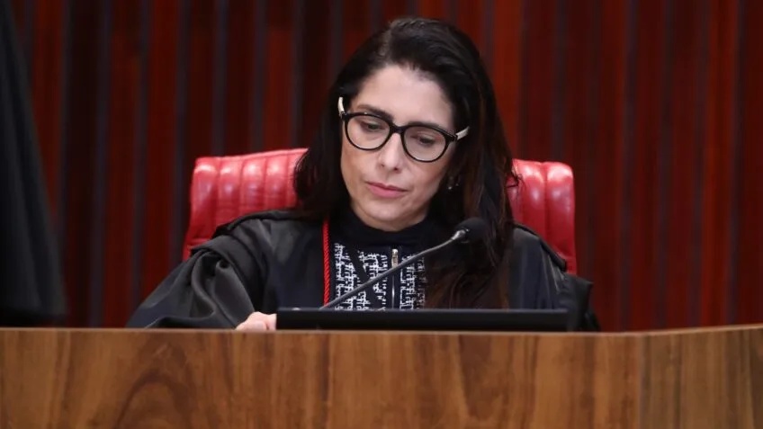 TSE: Pedido de Vista em Pesquisa da AtlasIntel Acende Alerta sobre a Integridade Eleitoral