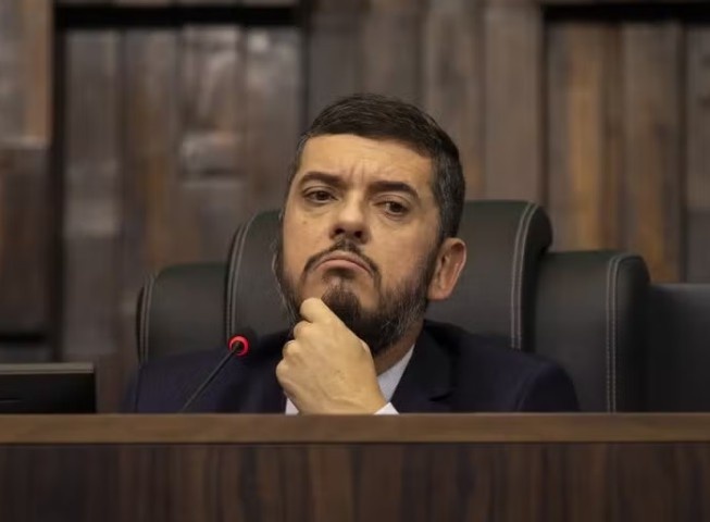 Prisão de Rodrigo Bacellar Revela Redes Ocultas de Poder no Rio de Janeiro