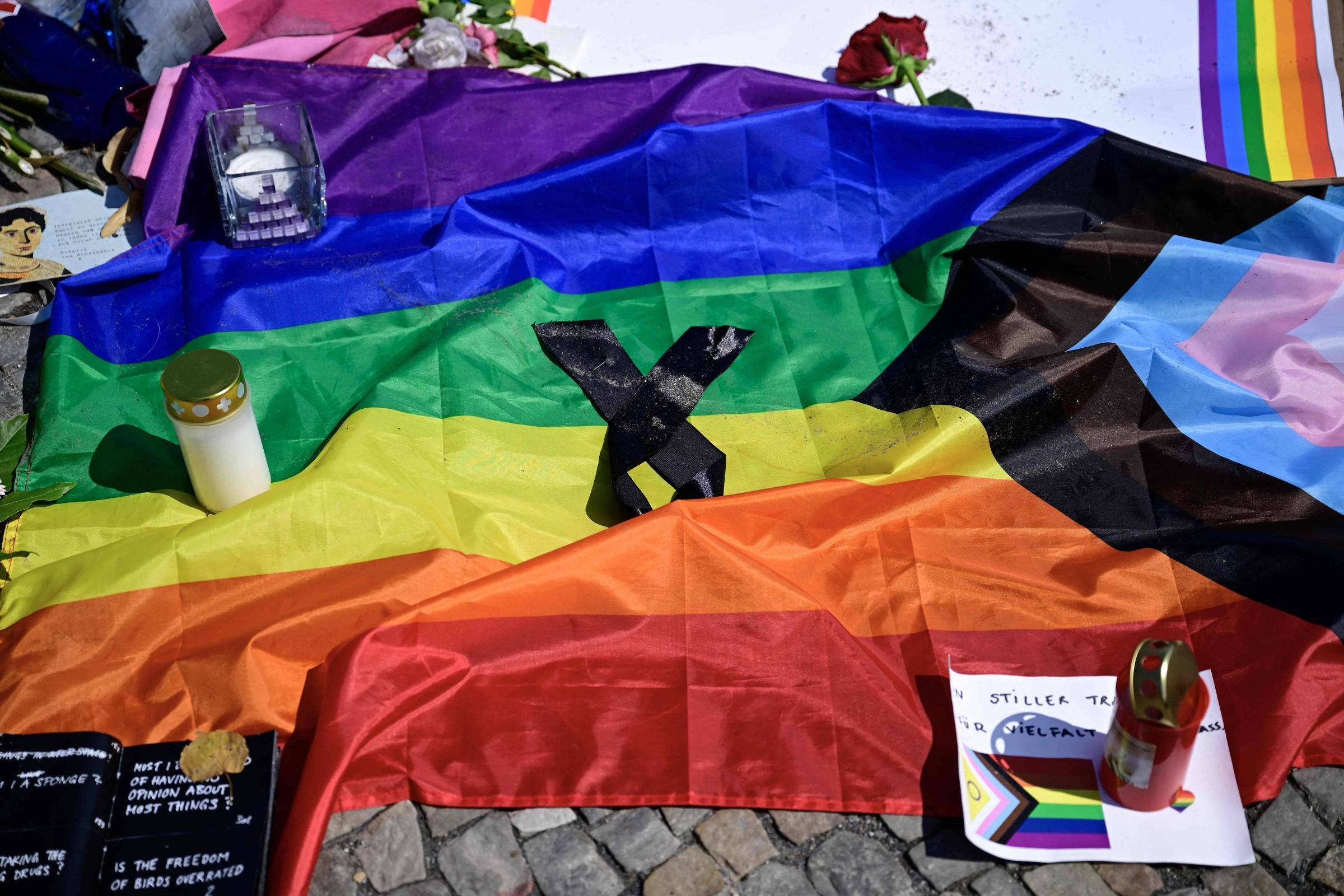 Ataque em Berlim: A Faca na Parada LGBTQIA+ e a Fratura Política Alemã