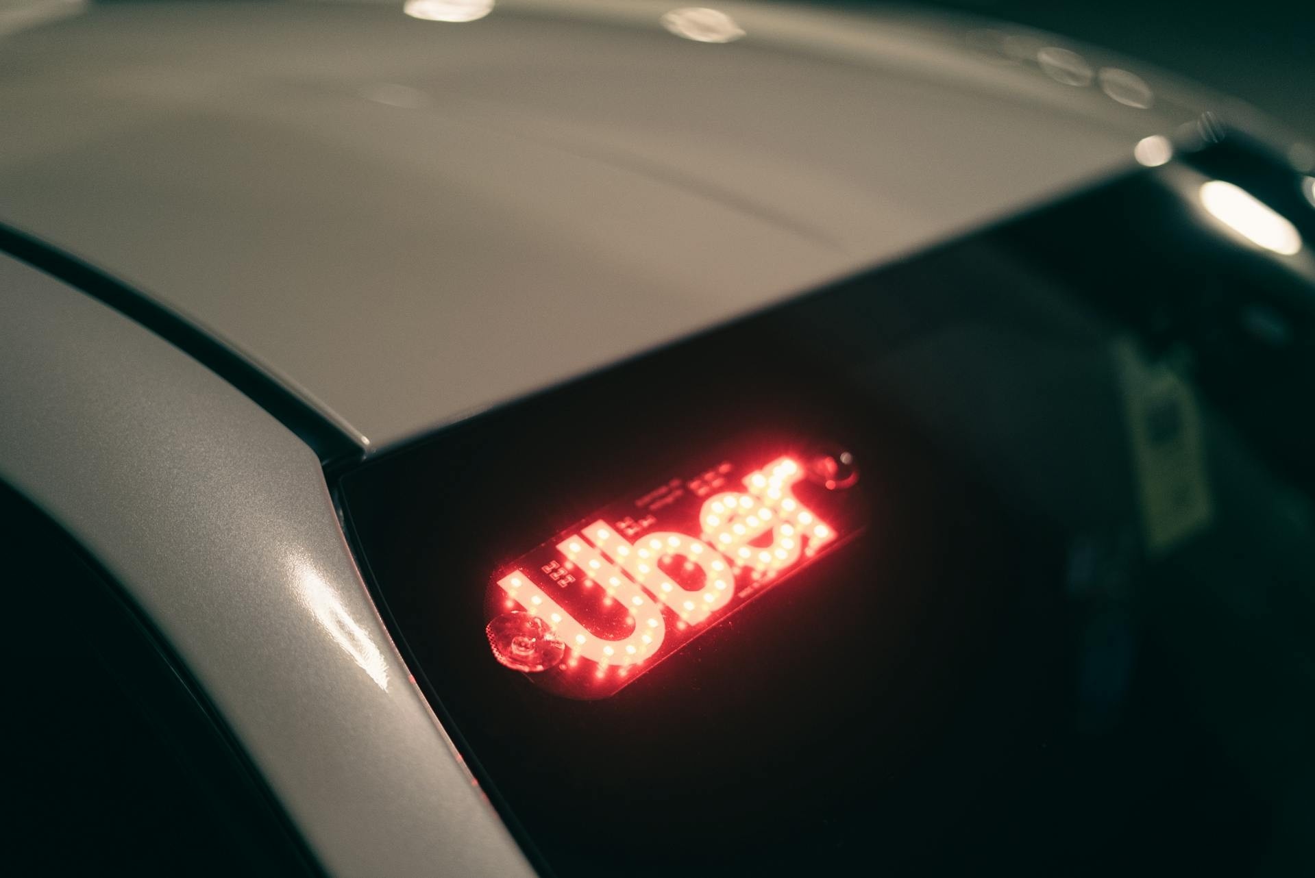 Reconfiguração Financeira: A Parceria BB-Uber e o Impacto no Acesso a Veículos para Motoristas de Aplicativo