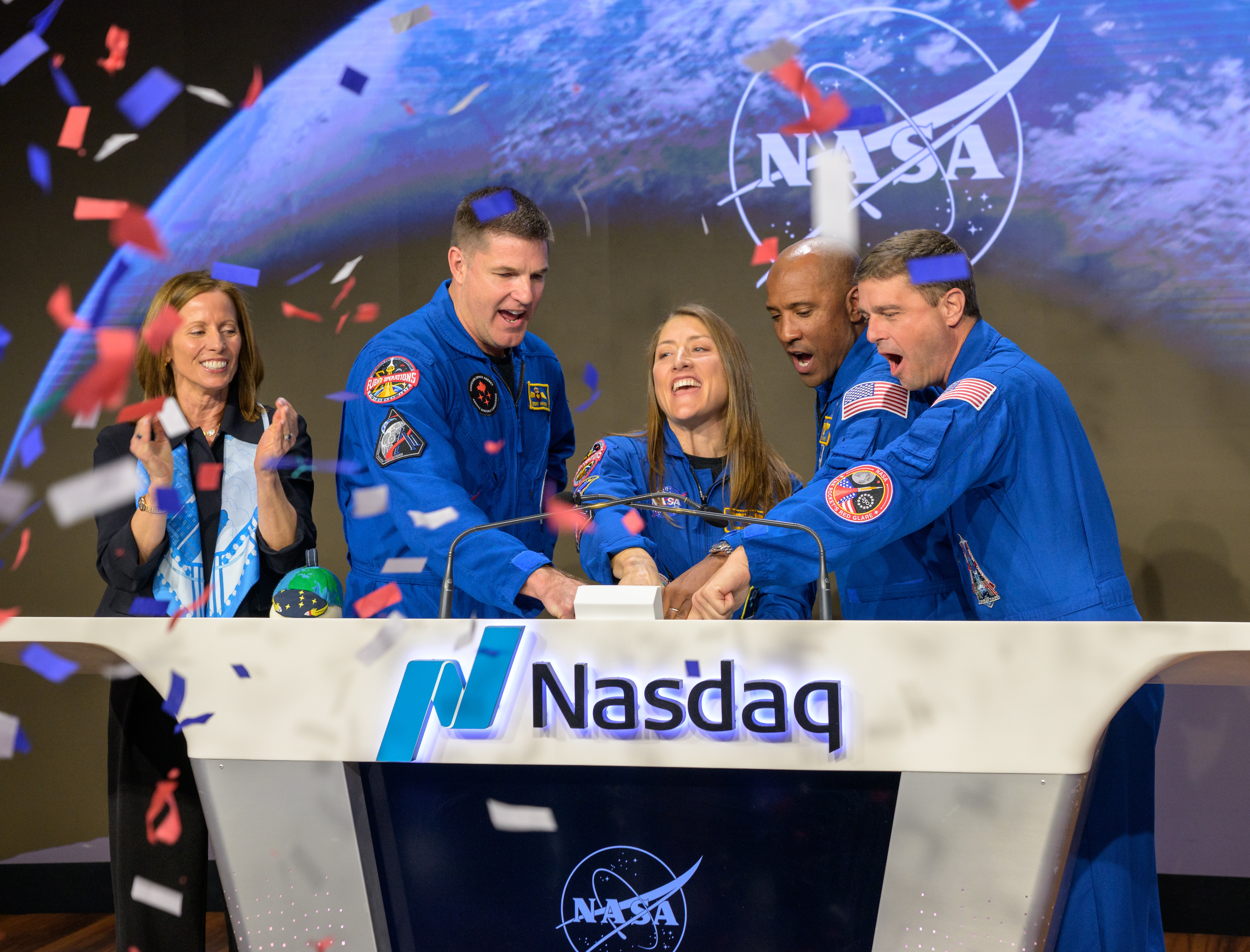 Artemis II e o Nasdaq: A Confluência Econômica da Exploração Lunar