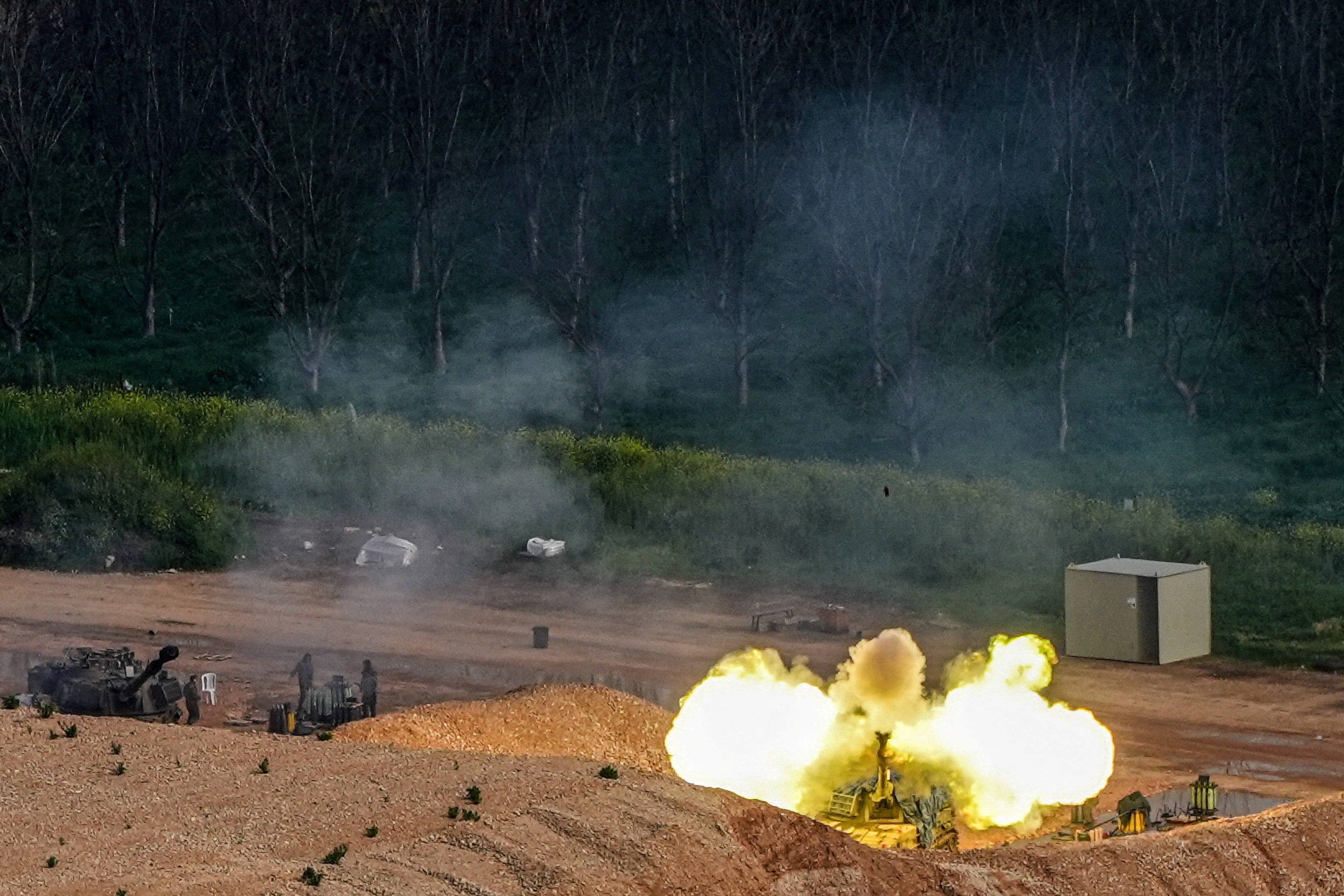 Netanyahu Ordena Expansão de 'Zona Tampão' no Sul do Líbano: Reconfigurando a Dinâmica Regional