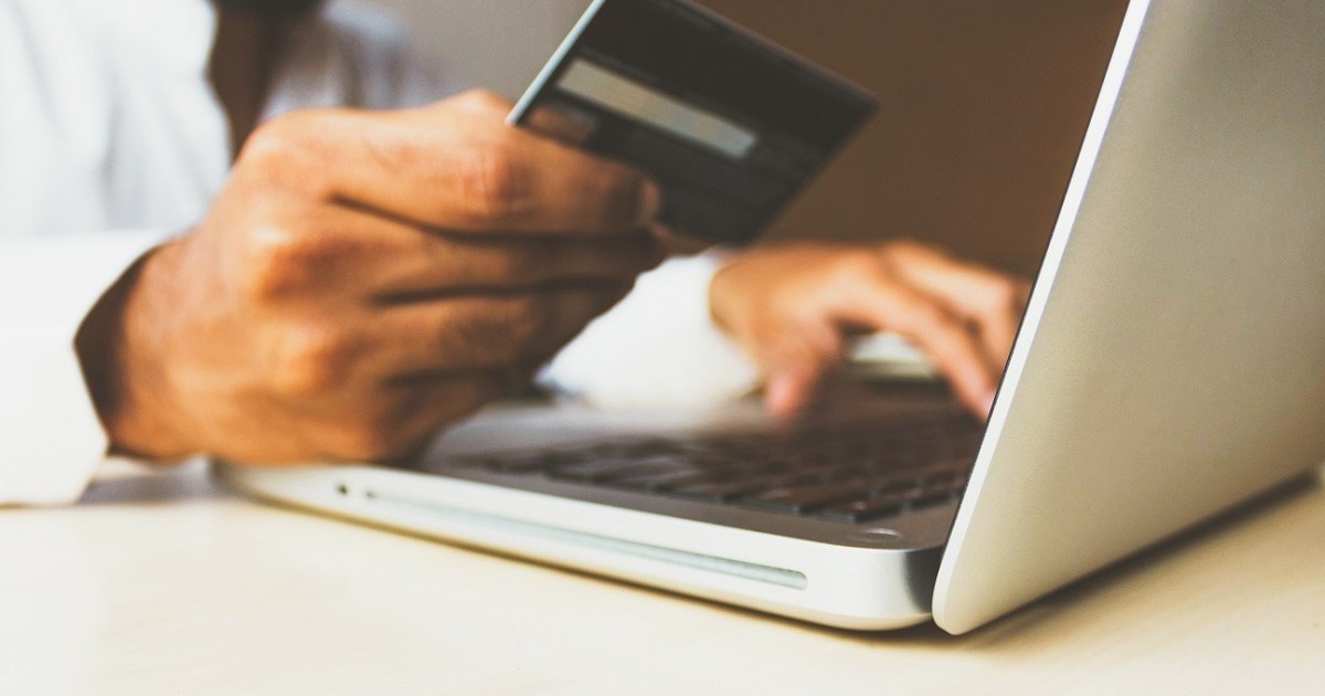 Isenção de Imposto em Compras Internacionais até US$50: Uma Análise da Repercussão Nacional