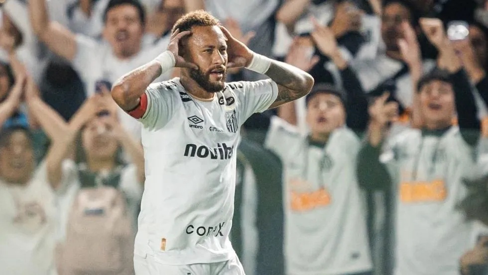 Neymar Resgata Santos do Improvável, mas Empate com Chapecoense Revela Persistentes Lacunas Táticas