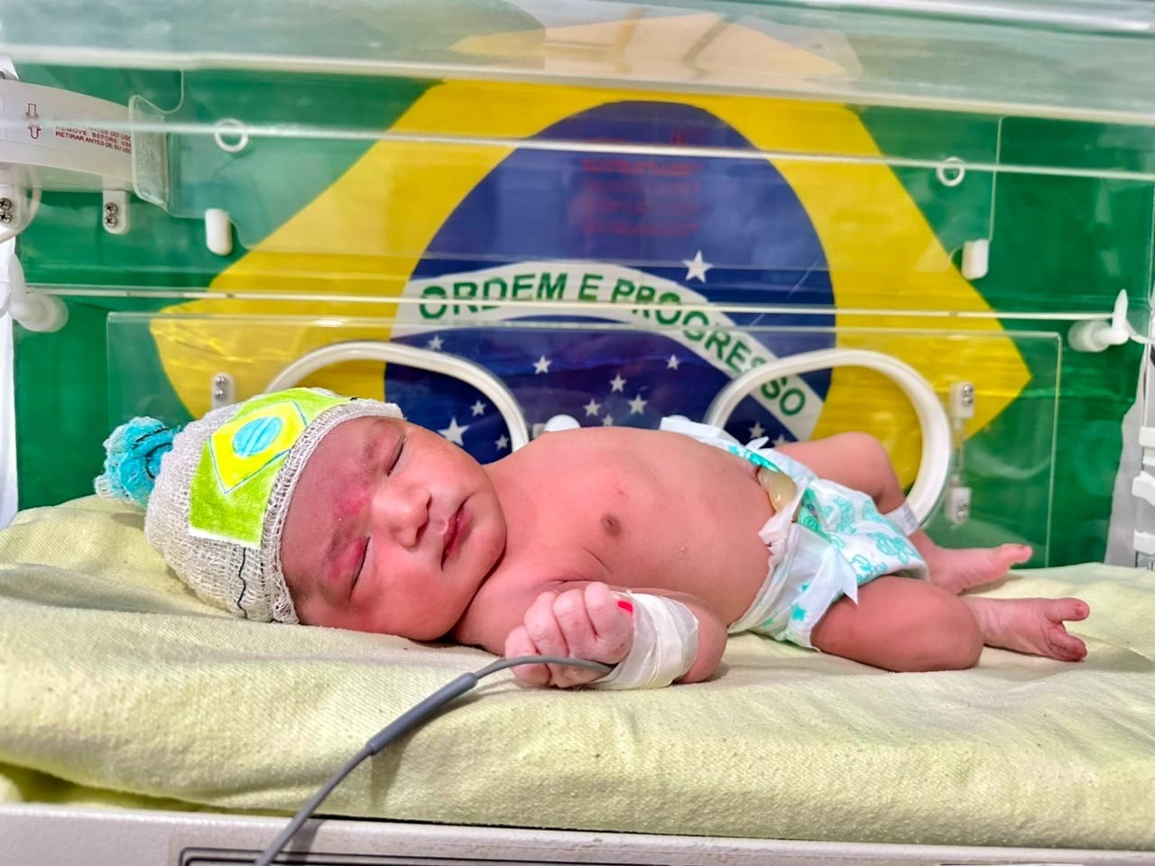 Humanização Hospitalar em Guarabira: O Significado Profundo por Trás dos Bebês Verde-Amarelo na Paraíba