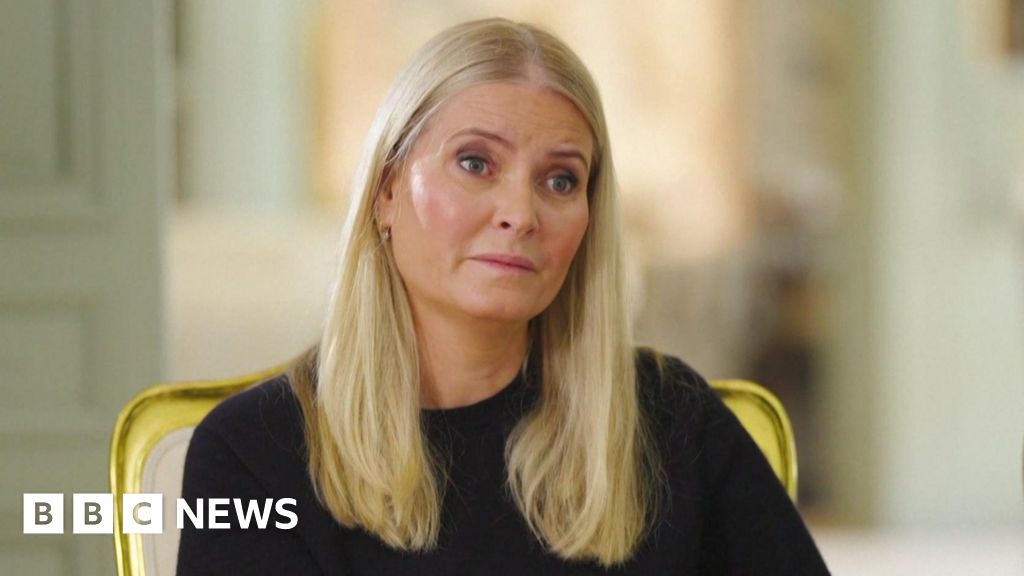 Mette-Marit e o Caso Epstein: A Confissão da Princesa Norueguesa e o Escrutínio Global da Realeza