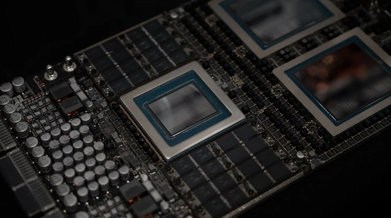 Nvidia Consolida Ecossistema de IA com Investimentos Estratégicos Bilionários em CoreWeave e Intel