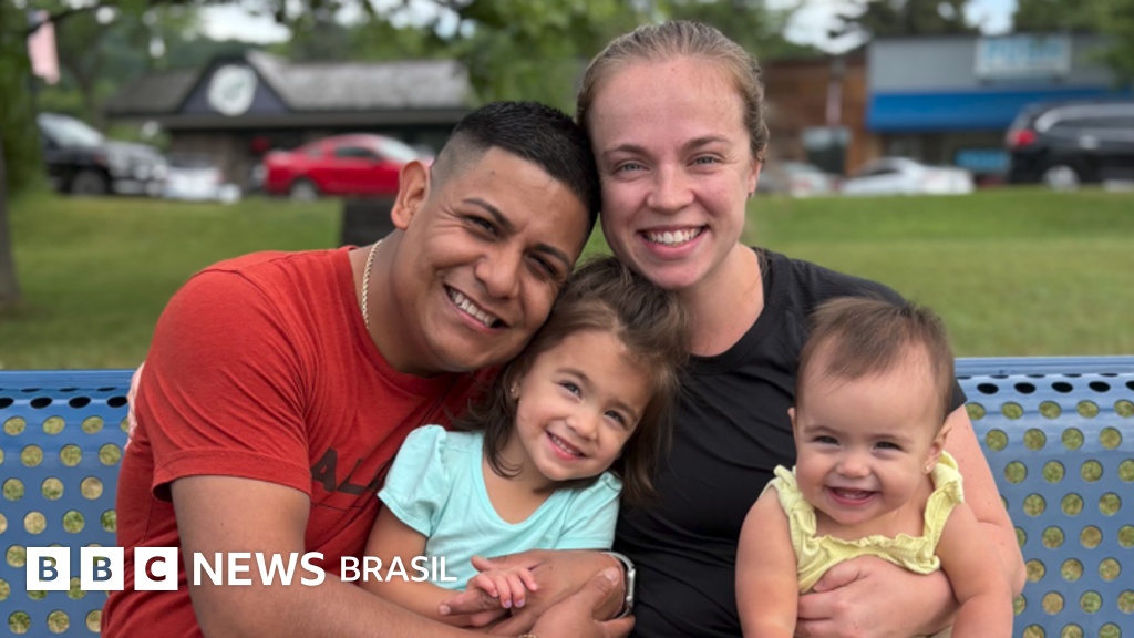 O Novo Êxodo Americano: Mulheres Cidadãs Deixam os EUA para Unir Famílias no México