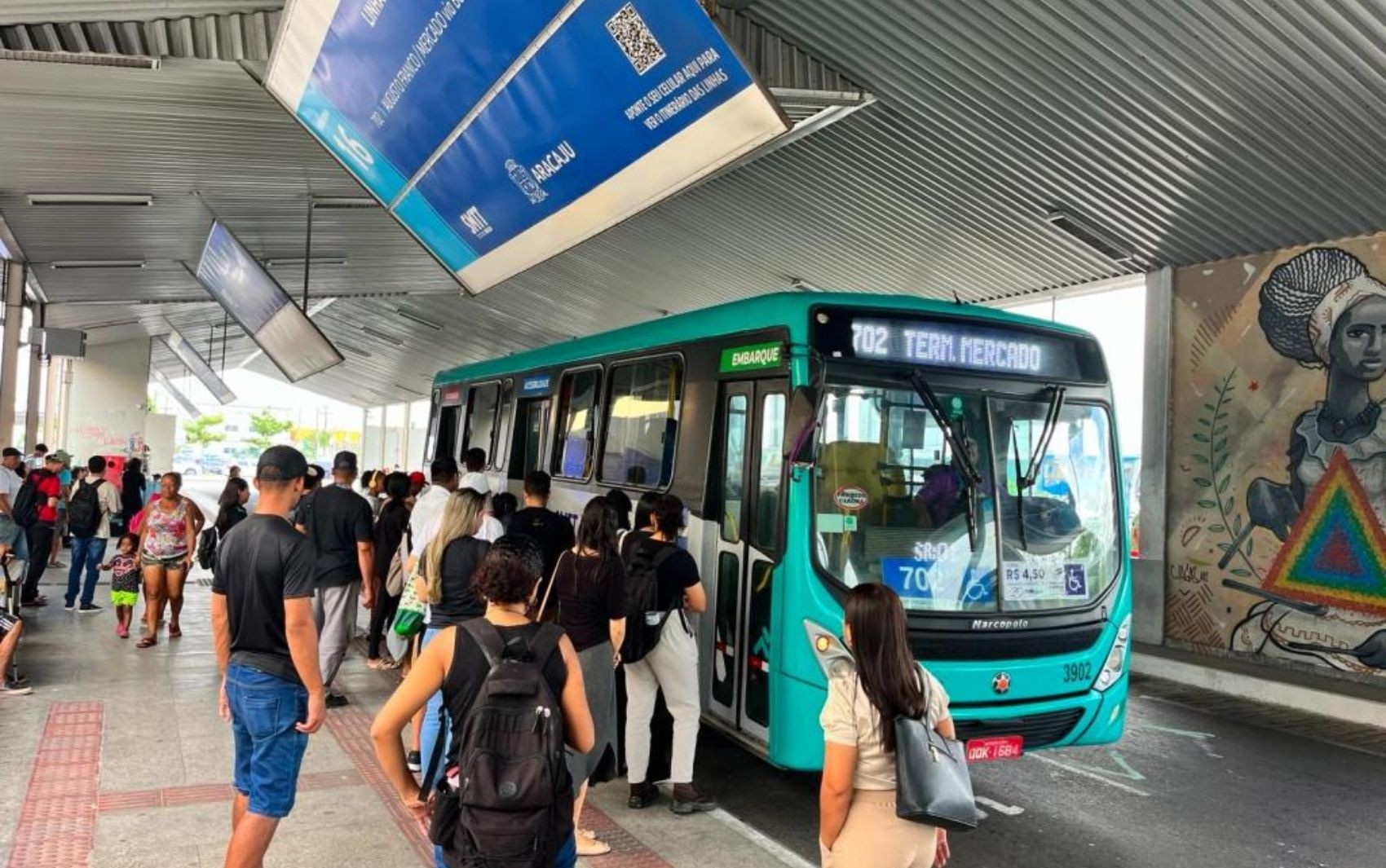 Reforma Essencial no Terminal do Mercado de Aracaju: Desafios Imediatos e Promessas para a Mobilidade Regional