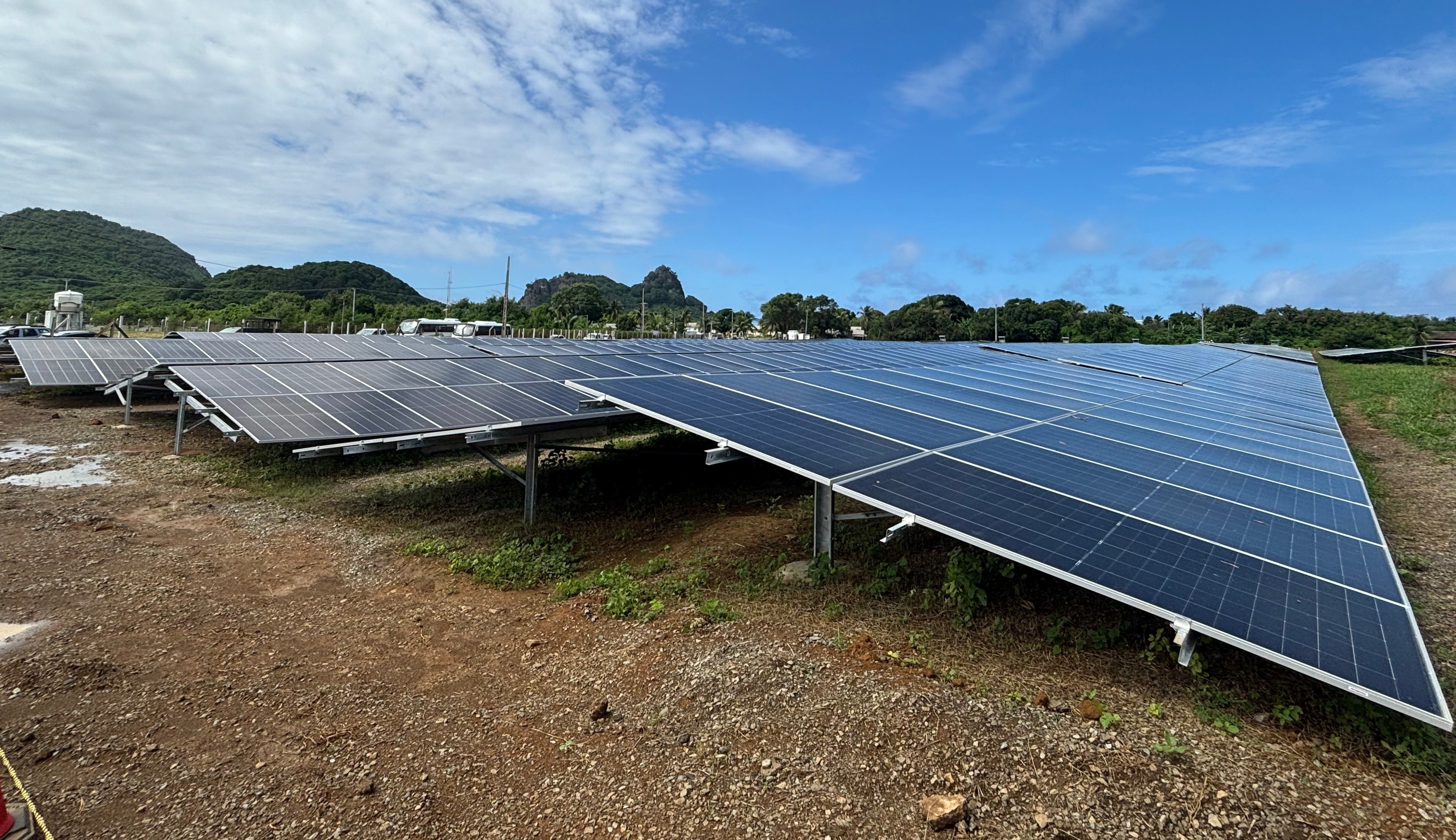 O Paradoxo da Abundância: Por Que o Excesso de Energia Renováveis Ameaça a Estabilidade da Rede Brasileira?