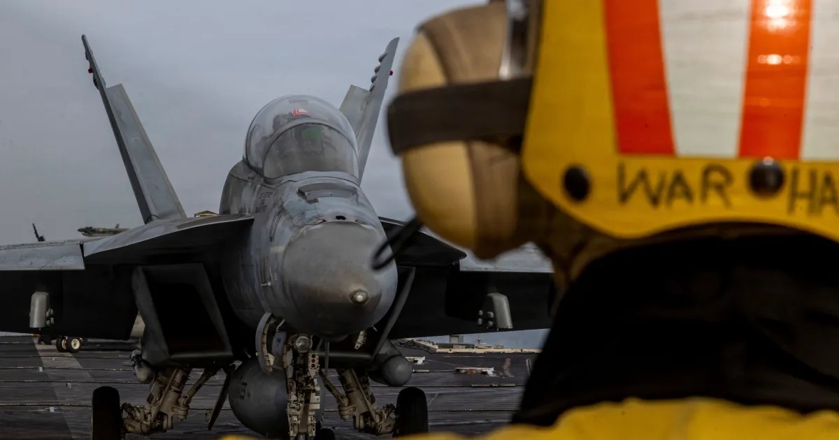 Operação Militar no Irã Revela Batalha de Narrativas e a Fragilidade da Paz Regional