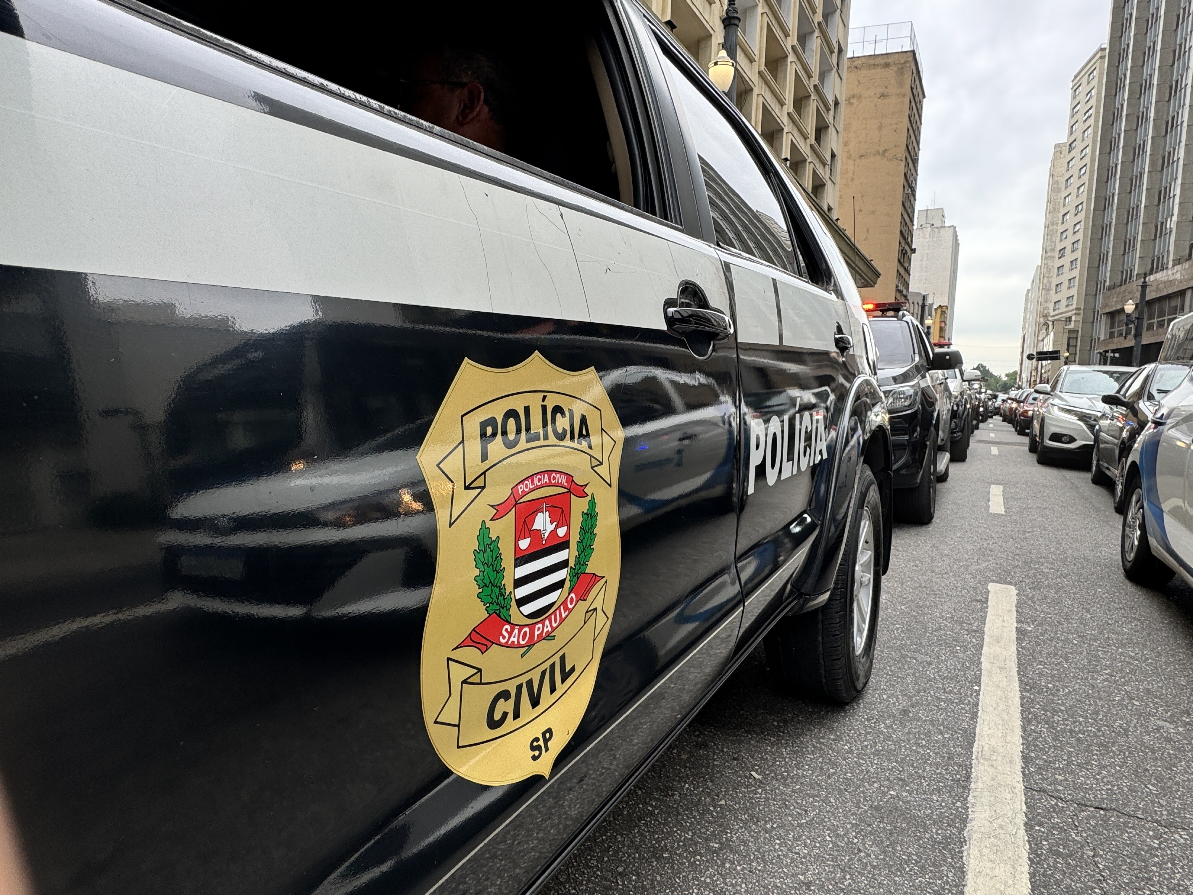 Criptoativos e Crime Organizado: Operação Policial Revela Conexões Regionais em Sequestro de Alto Nível