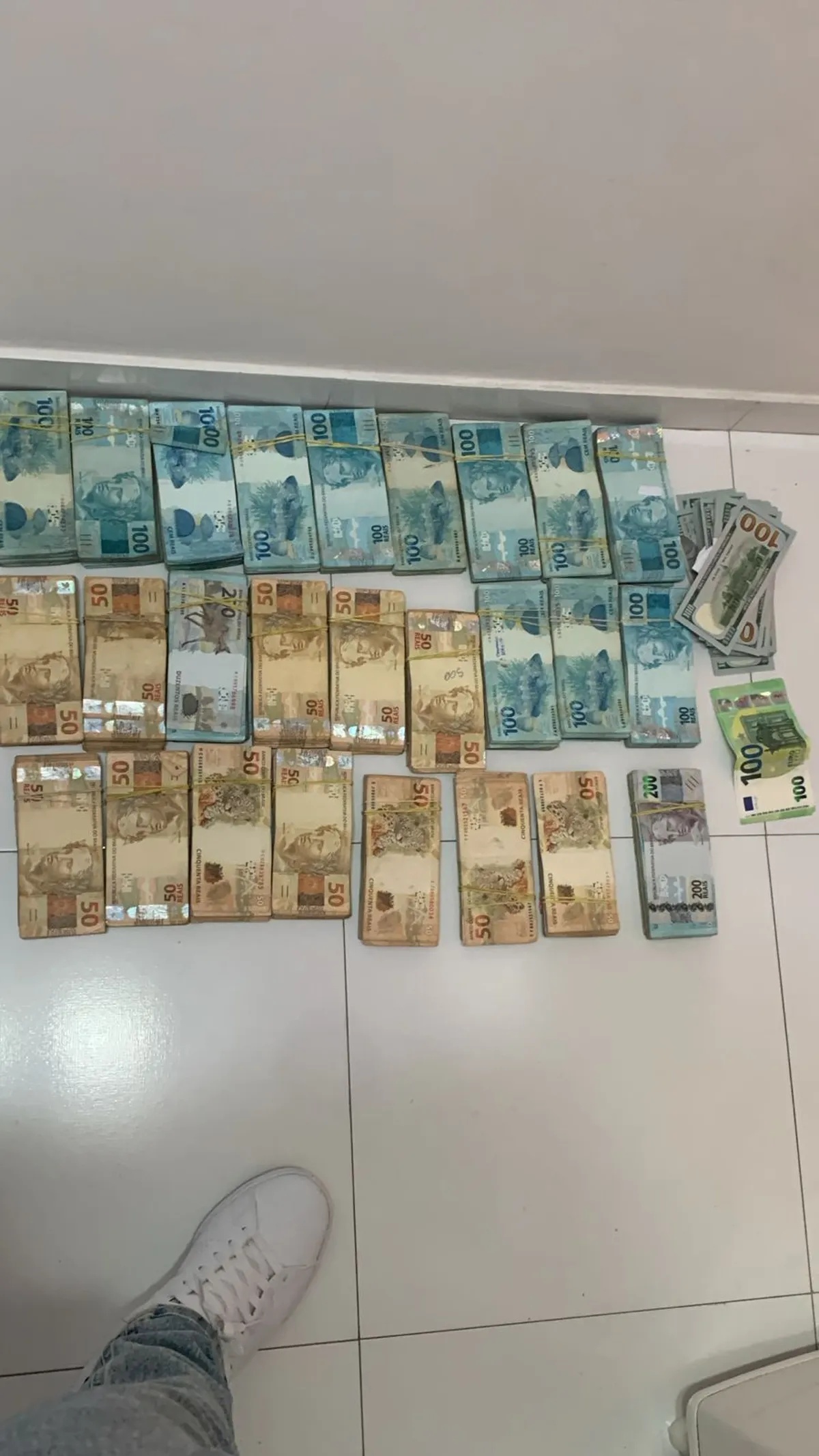 Operação "Fluxo Oculto" Redefine a Confiança nas Fintechs Brasileiras