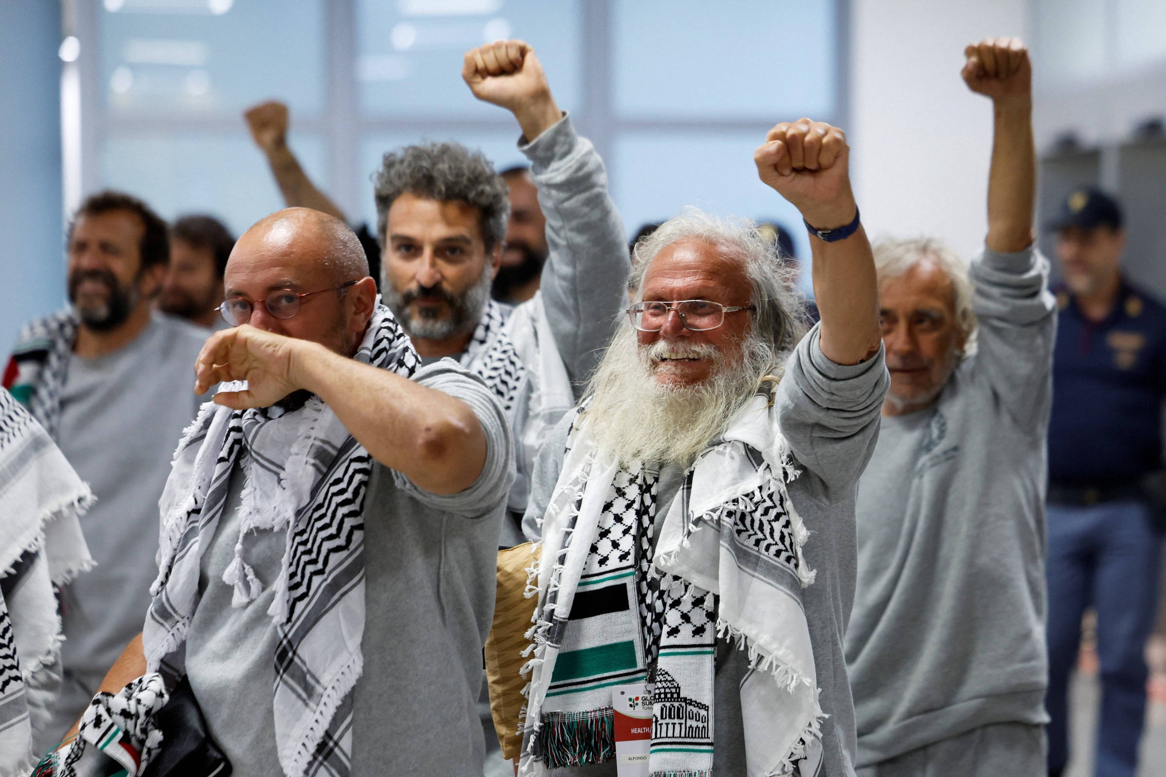 Acusações de Estupro em Flotilha para Gaza Elevam Tensão e Pressionam Israel por Transparência