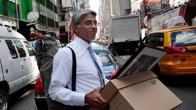 Crise Global à Vista? Os Ecos de 2008 que Preocupam Economistas para 2026