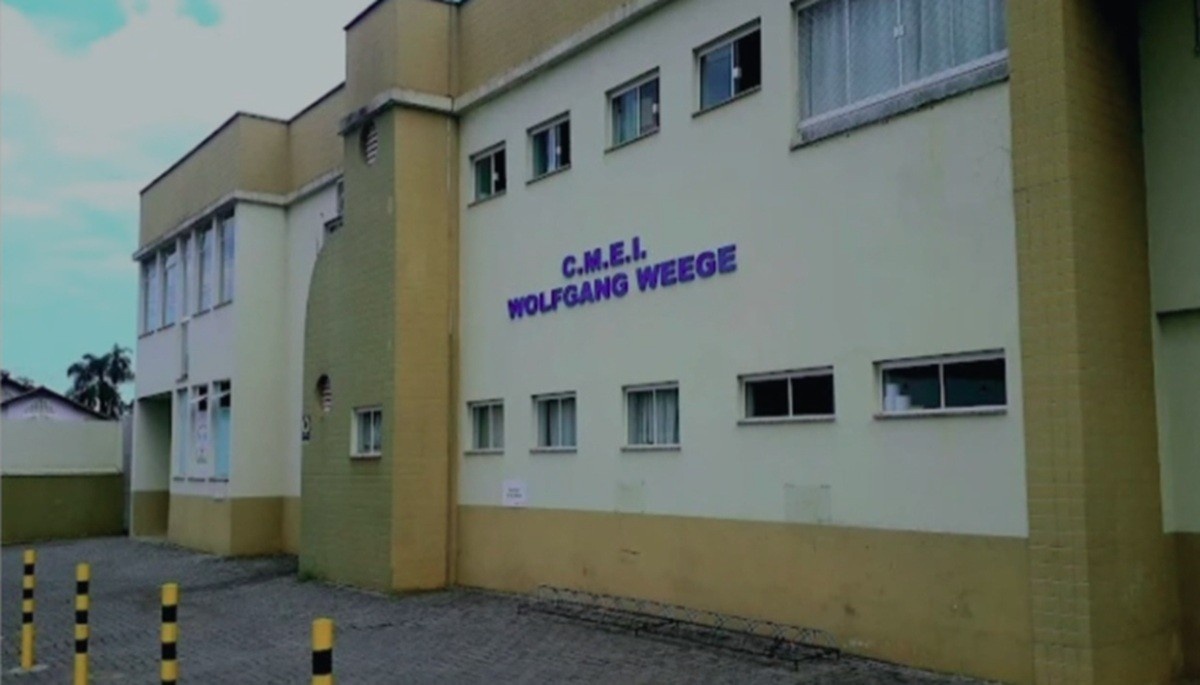 Falha Crítica em CMEI: O Equívoco da Troca de Bebês e a Exposição da Vulnerabilidade no Cuidado Infantil