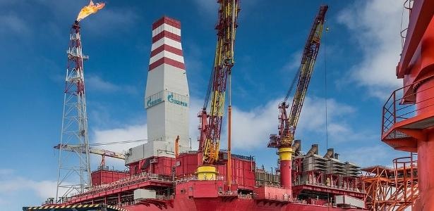 União Europeia Reconsidera Taxa sobre Lucros Inesperados de Empresas de Energia em Meio à Crise