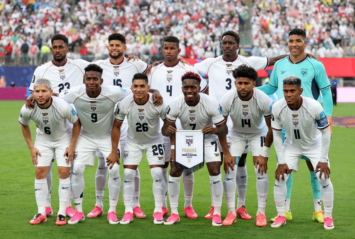Panamá: O Recorde Indesejado e a Lupa sobre o Desenvolvimento Tático no Futebol Global
