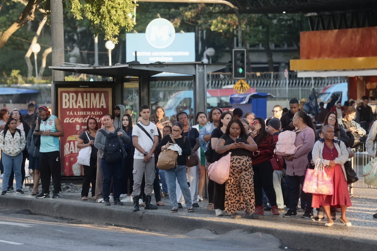 Caos no Transporte Público Carioca: Além da Greve, um Reflexo da Fragilidade Urbana
