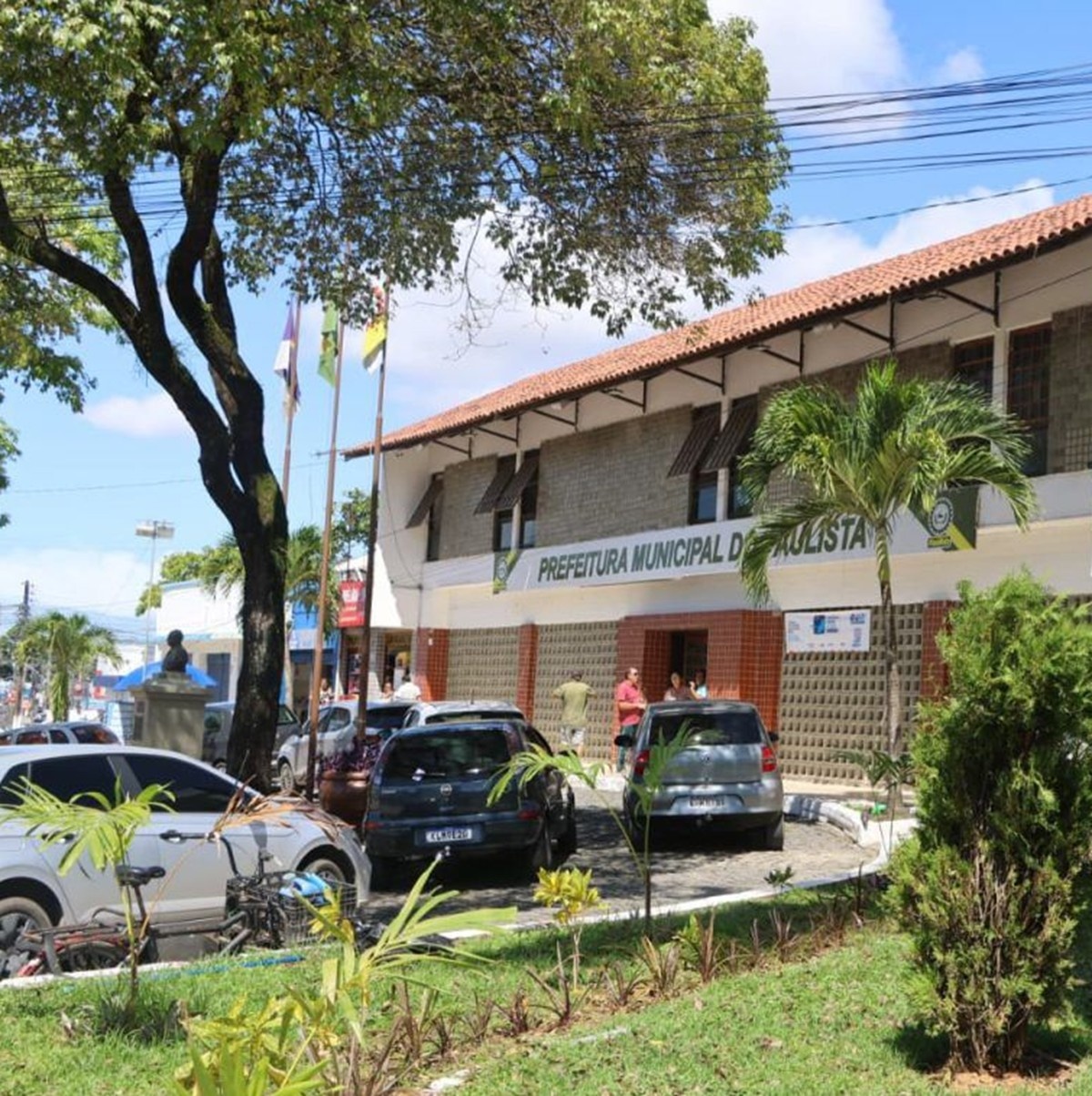 Paulista Fortalece Saúde: Análise Profunda das 41 Vagas e o Reconfigurar do Atendimento Regional