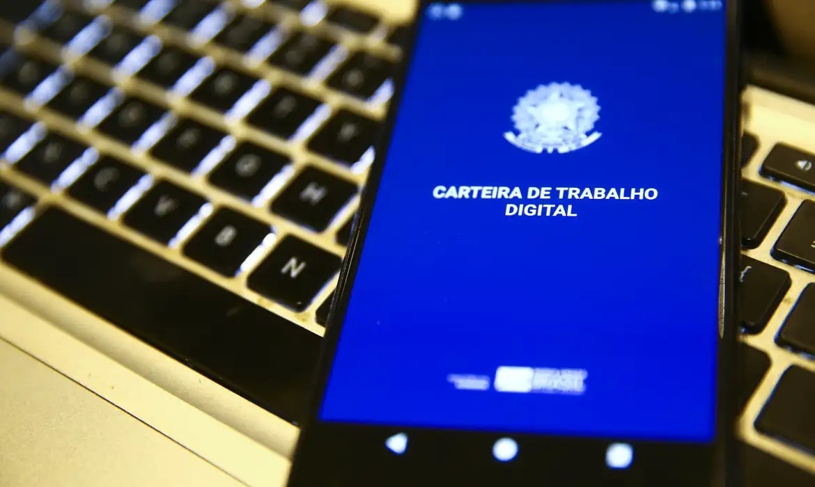 Sergipe em Análise: O Cenário Econômico e Social por Trás das 300 Vagas de Emprego